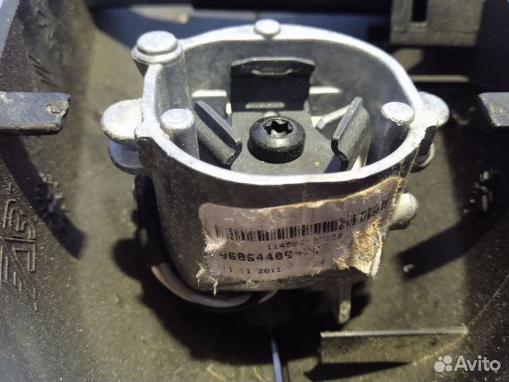 Зеркало салонное Peugeot 3008