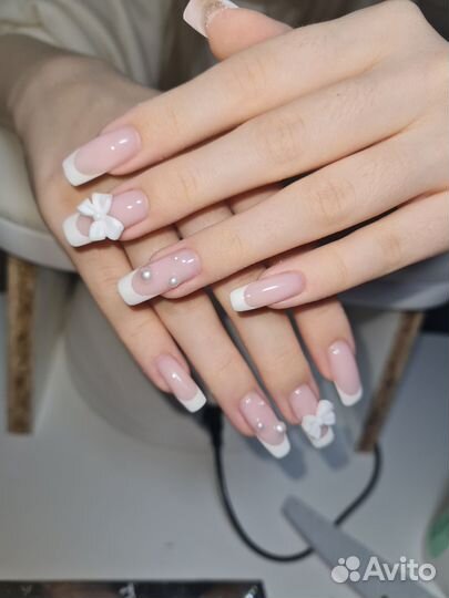 Наращивание ногтей