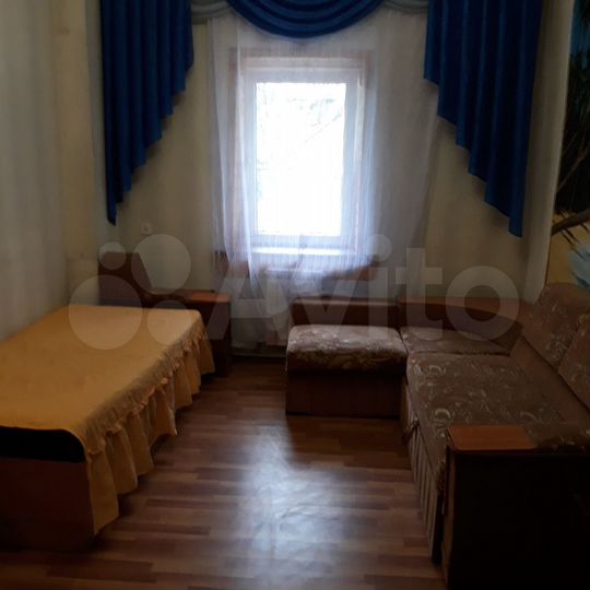 2-к. квартира, 50 м², 2/2 эт.