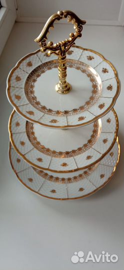 Продаю этажерку