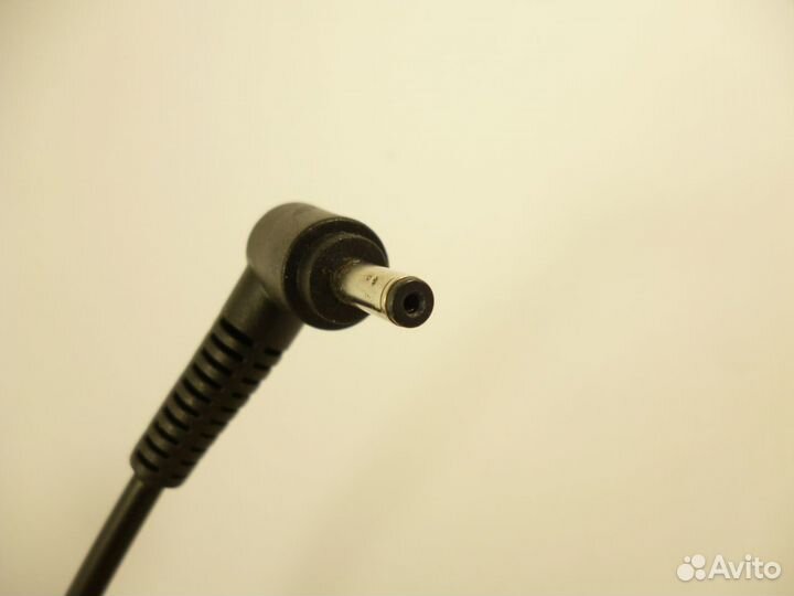 Новый блок питания Asus 65W 19V 3.42A (4.0x1.35)