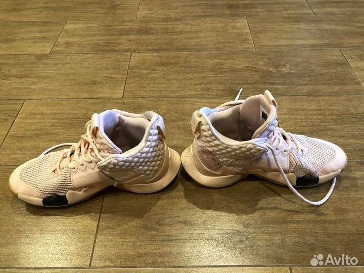 Баскетбольные кроссовки 41 р. Nike jordan роз