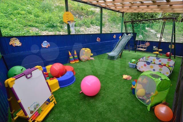 Комната 25 м² в > 9-к., 1/2 эт.