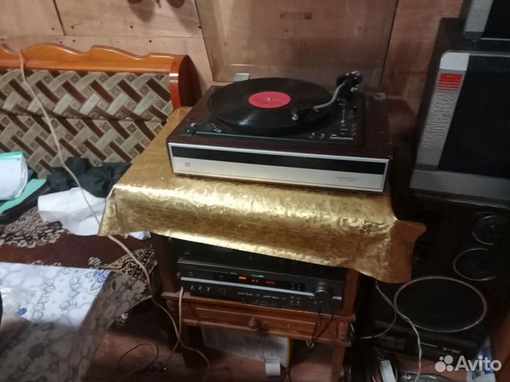 Проигрыватель винила СССР