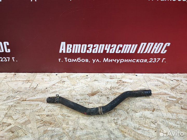 Патрубок системы охлаждения Renault Duster