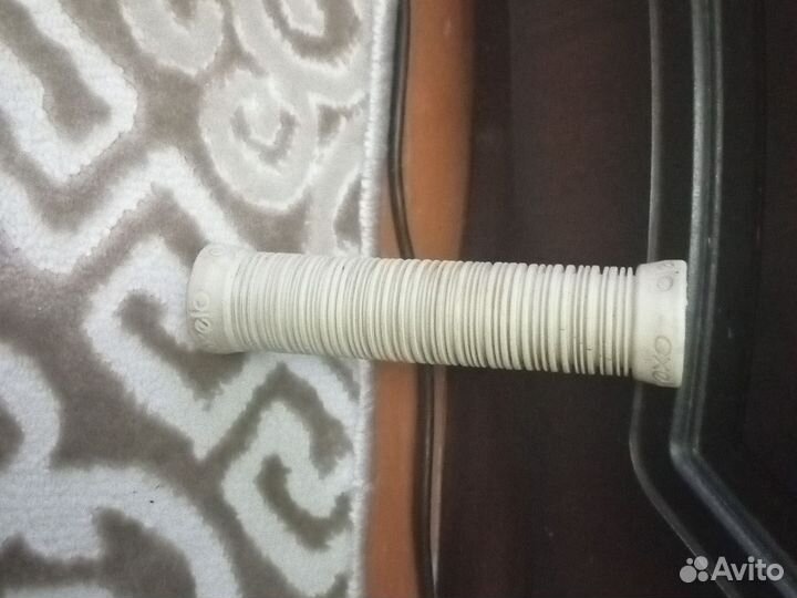 Грипсы белые oxelo