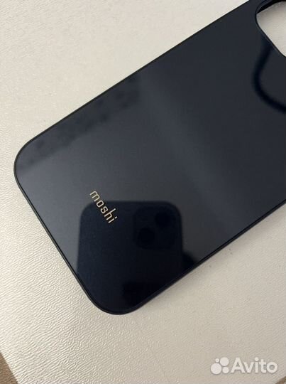 Чехол на iPhone 13 новый mochi молочный и темн.син