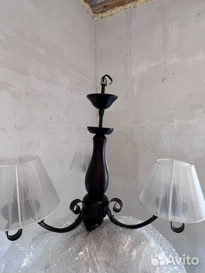 Люстра потолочная