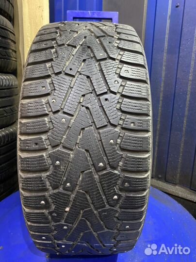 Pirelli Ice Zero 235/45 R17 97T
