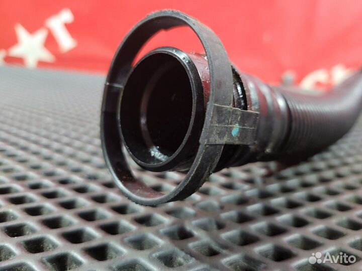 Маслозаливная горловина Volvo FH