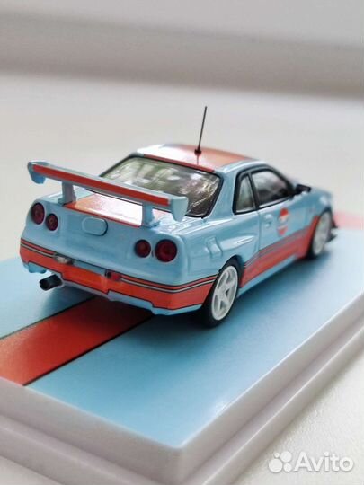 Nissan Skyline R34 Gulf 1:64