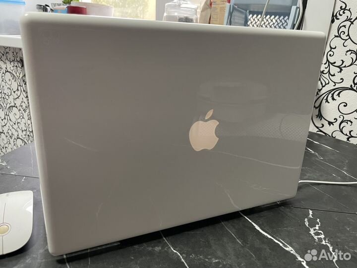 Macbook 2008 год