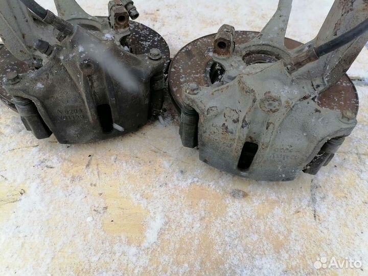 Суппорта передние Ford Mondeo 3