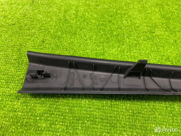 Обшивка салона левая Audi Q7 4L BAR 2008