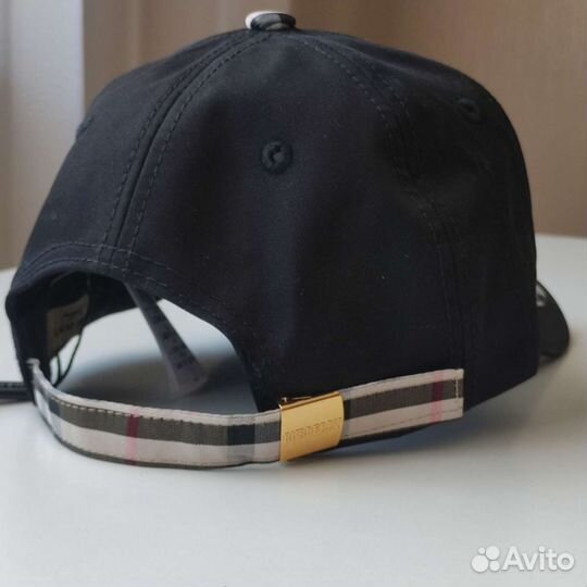 Бейсболка Burberry