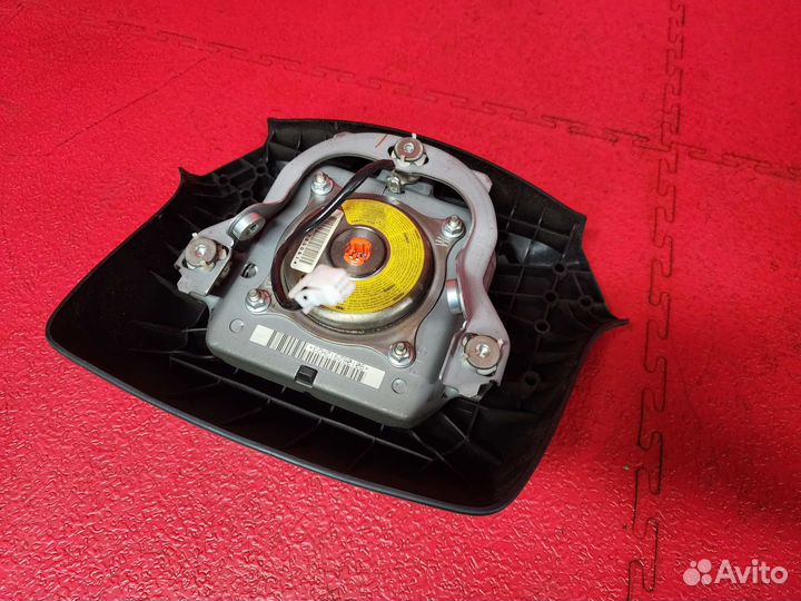 Подушка безопасности руля Hino 300