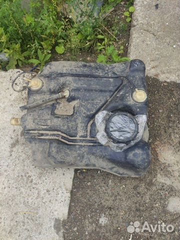 Бензобак Ford Focus 2 седан 1.6 hwdb 2007