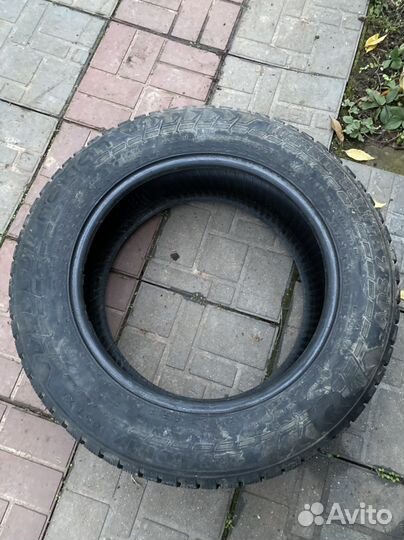 Nokian Tyres Hakkapeliitta 7 SUV 225/60 R17