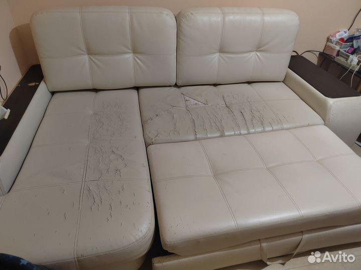 Большой угловой диван б/у