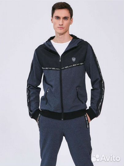 Спортивный костюм мужской новый 48 размер