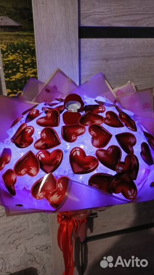Букет из сердечек с коробочкой для кольца