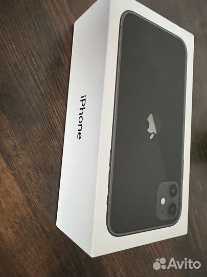 Коробка от iPhone 11