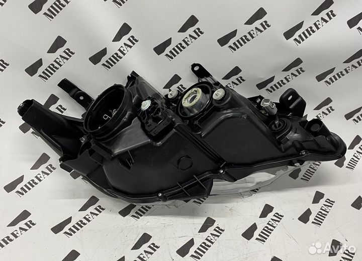 Фара левая Toyota Camry XV50 2014-2018 Рестайлинг