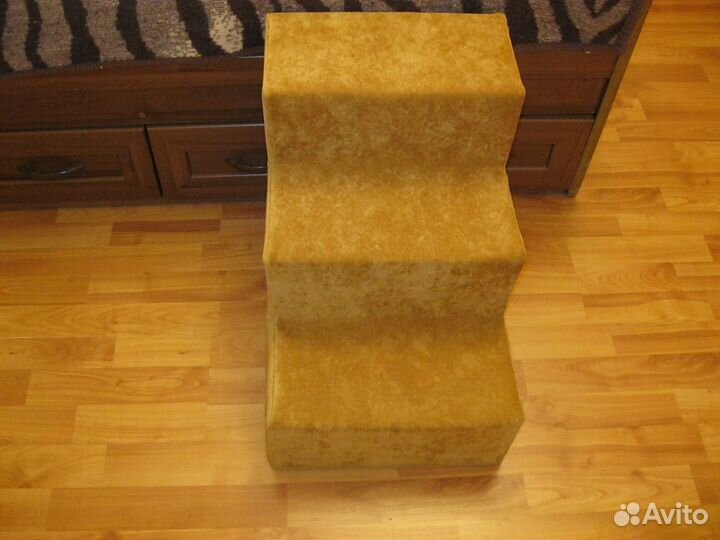 Лесенка-ступеньки для собак