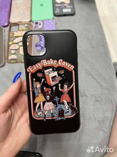 Чехол на iPhone 11