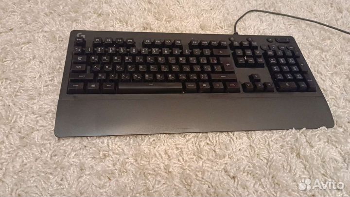 Клавиатура Logitech g213