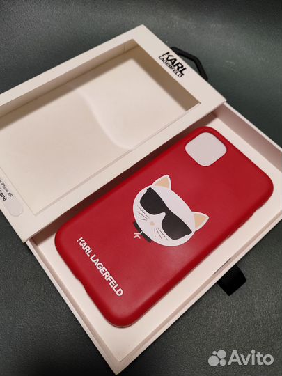 Чехол на iPhone 11 karl lagerfeld почти новый