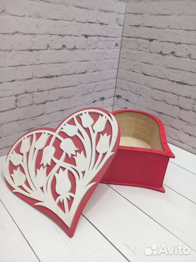 Подарочная коробочка в виде сердца