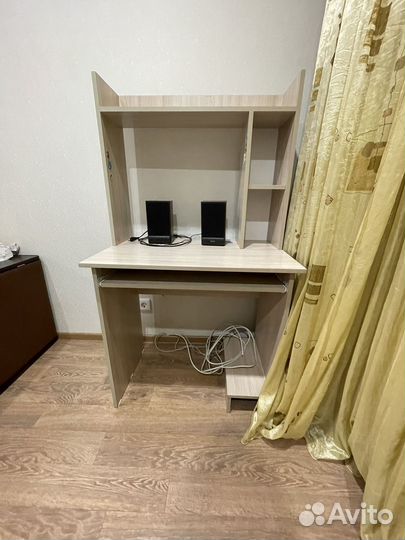 Компьютерный столик