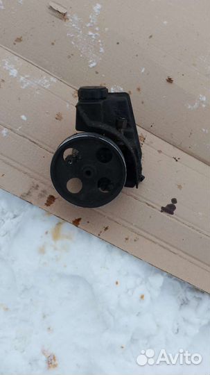 Насос гура citroen xsara picasso 2004 1.6