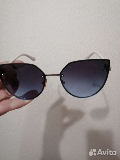 Солнцезащитные очки женские