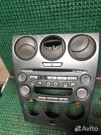 Центральная консоль Mazda6 GG