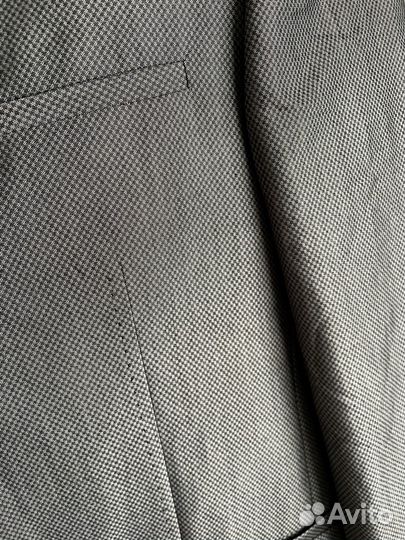 Мужской серый классический костюм macho Туриця