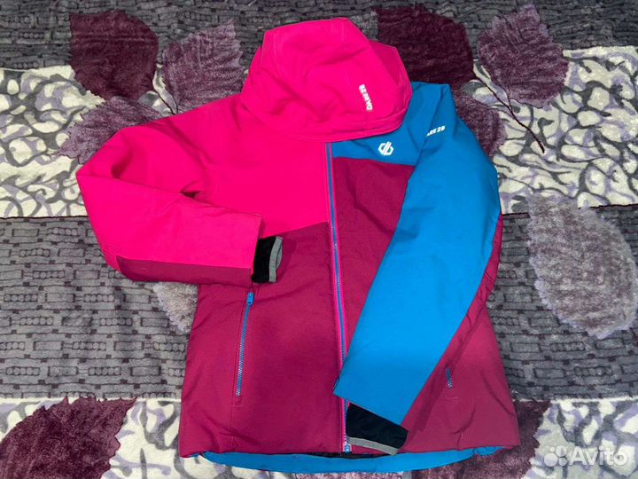 Горнолыжная куртка