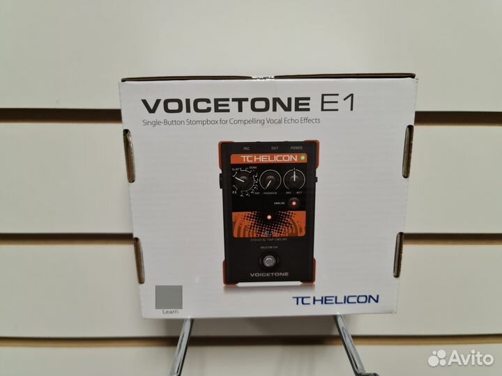 TC Helicon VoiceTone E1 педаль вокальная