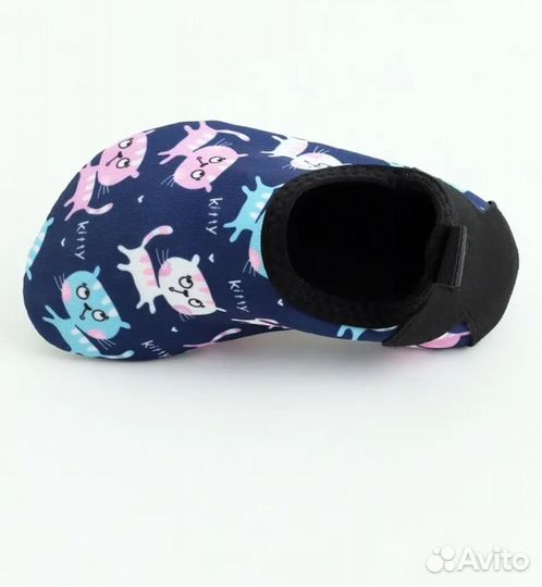 Караловые тапочки,аквасоки zale 24-25