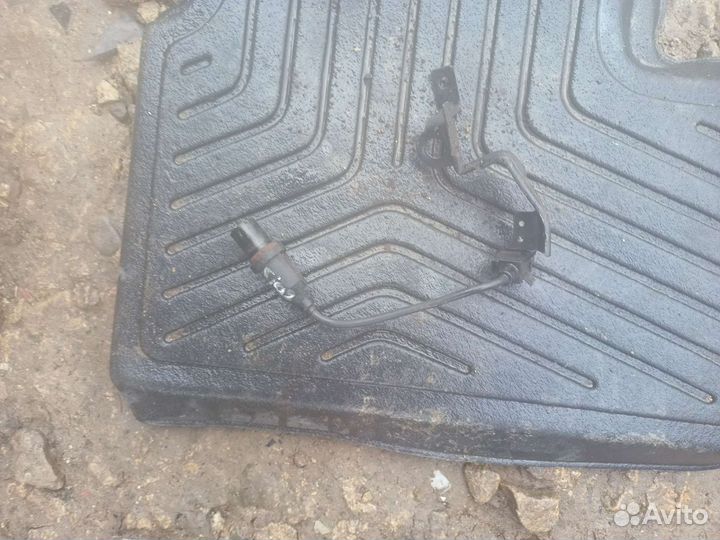 Датчик положения коленвала kia rio 2 jd G4EE