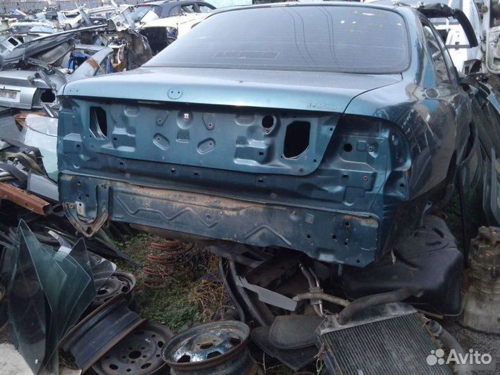 Крыло Mazda 626 GE