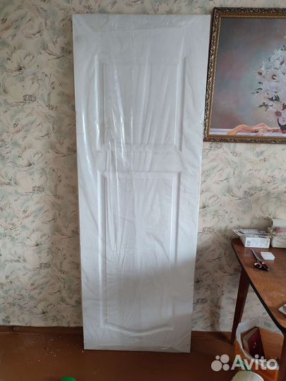 Дверь межкомнатная 700 новая