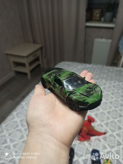 Металлические машинки пакетом