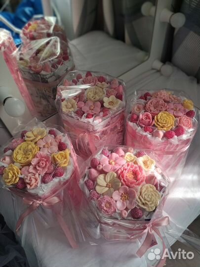 Букет из шоколада и мармелада