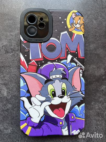 Чехол на iPhone 11