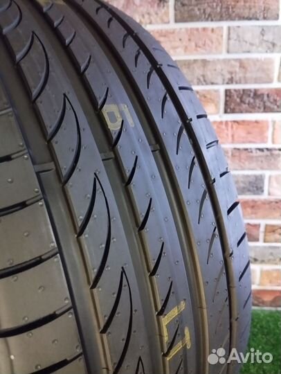 Pirelli Powergy 245/40 R19 98Y