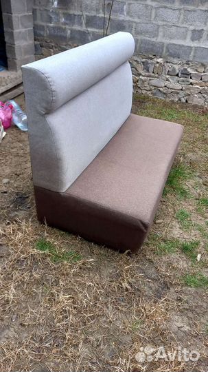 Диваны и столы для кафе б/у