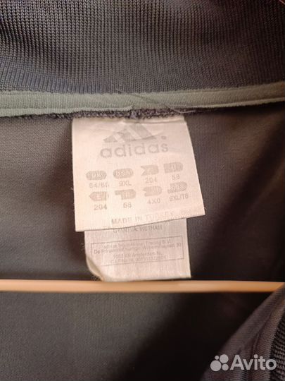 Спортивная куртка