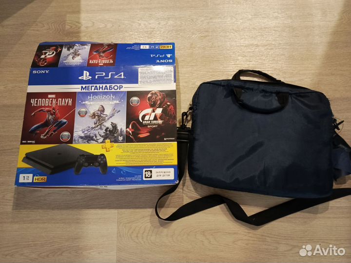 Sony playstation 4 PS4 slim 1tb